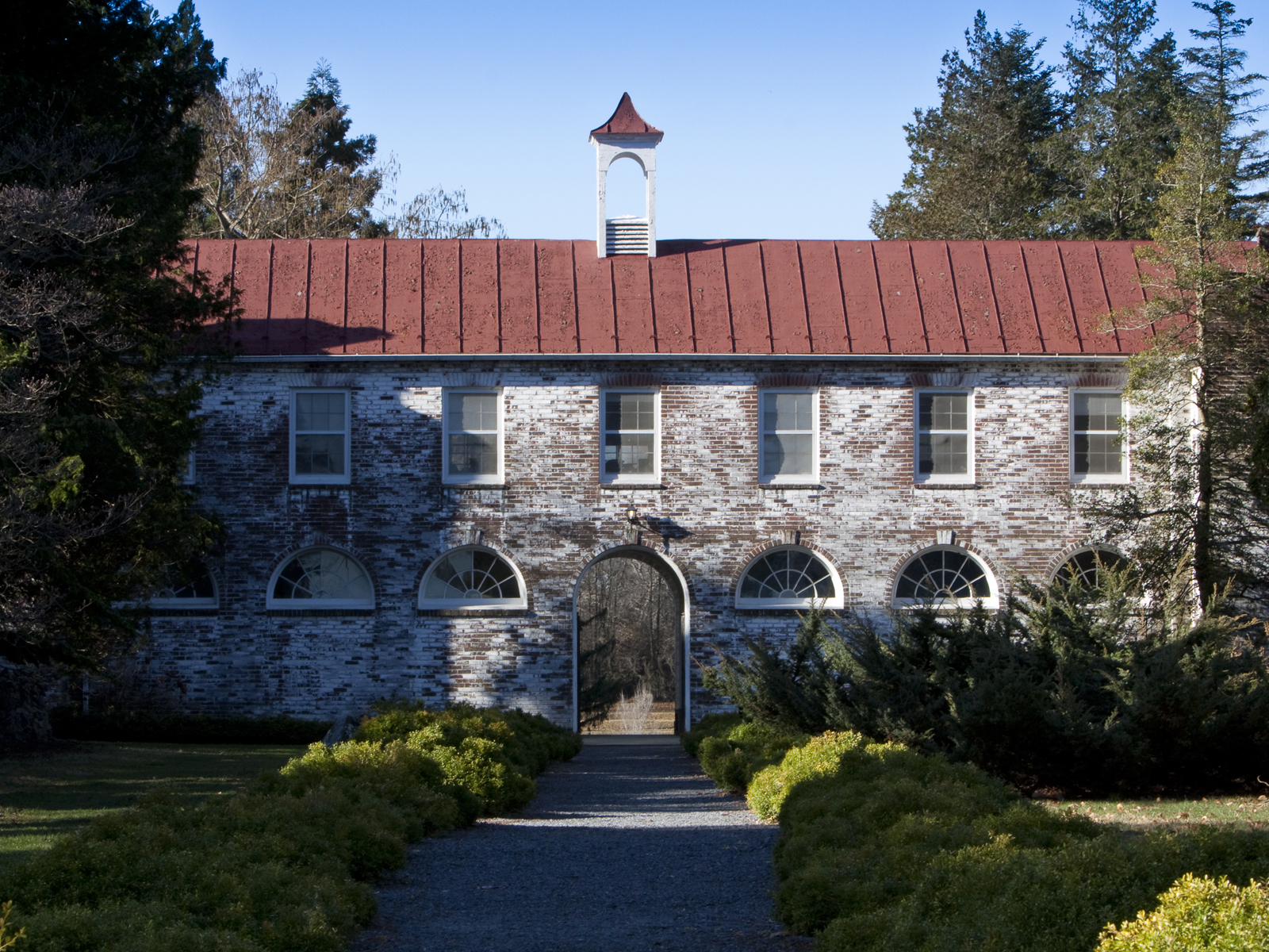Spring Tours at Blandy Experimental Farm Offer a Bit of Everything